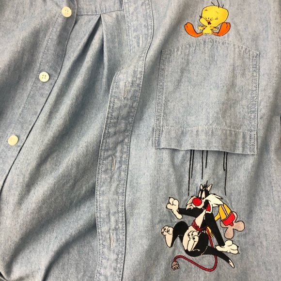 Vintage chambray 96 tweety Bird button up popover - Picture 6 of 8